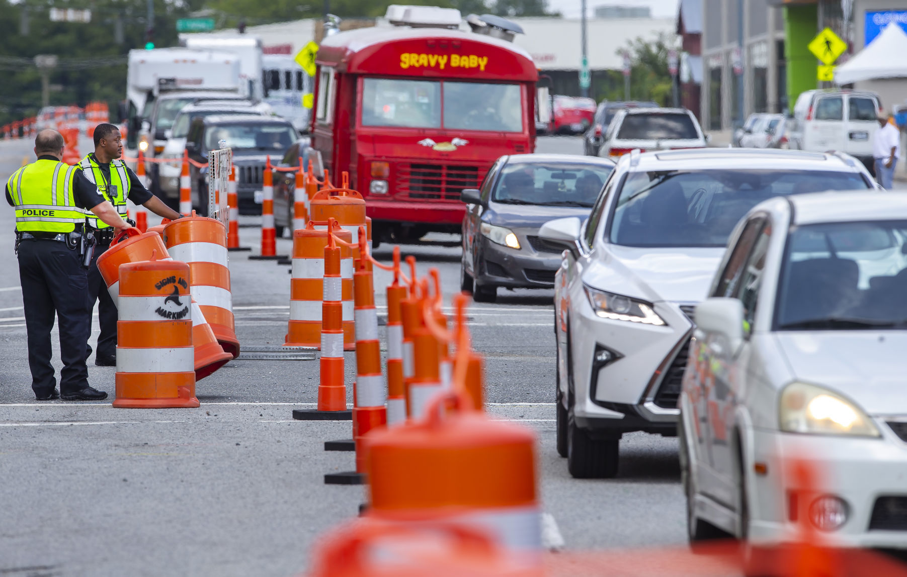 20180908g_nws_traffic congestion_police (copy)